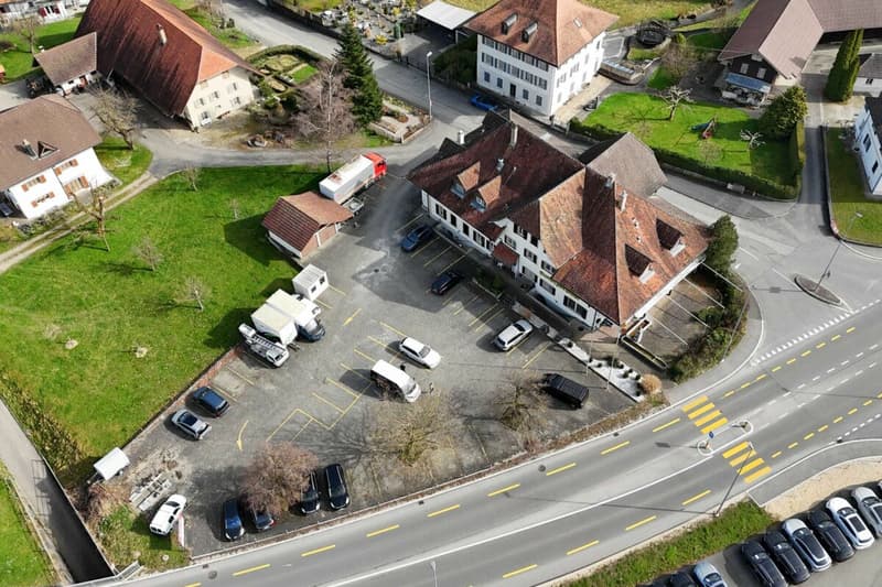 Auberge « Zum Löwen » à Wynau - Immeuble de rapport comprenant un restaurant, 13 chambres et une longue tradition (19)