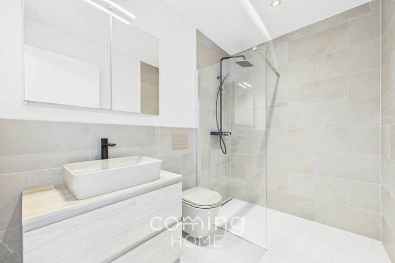Appartement en attique haut de gamme - 2,5 pièces avec terrasse de 70 m² à Brigue-Glis (8)