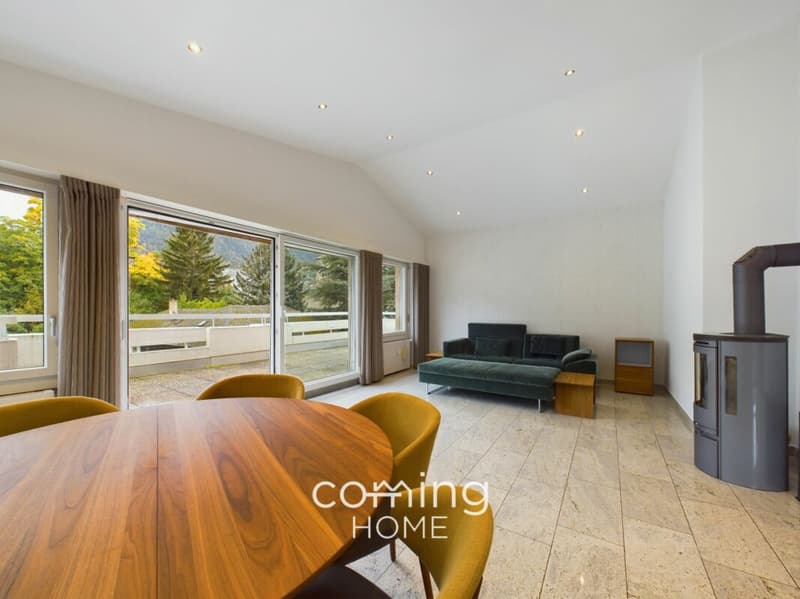 Un penthouse de rêve avec vue panoramique sur les montagnes - votre appartement de 4,5 pièces au-dessus des toits de Brigue-Glis (2)