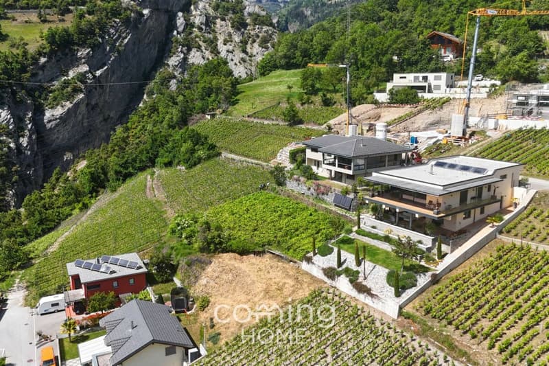 Sonnige Bauparzelle in Leuk mit herrlicher Aussicht - vollständig erschlossen (7)