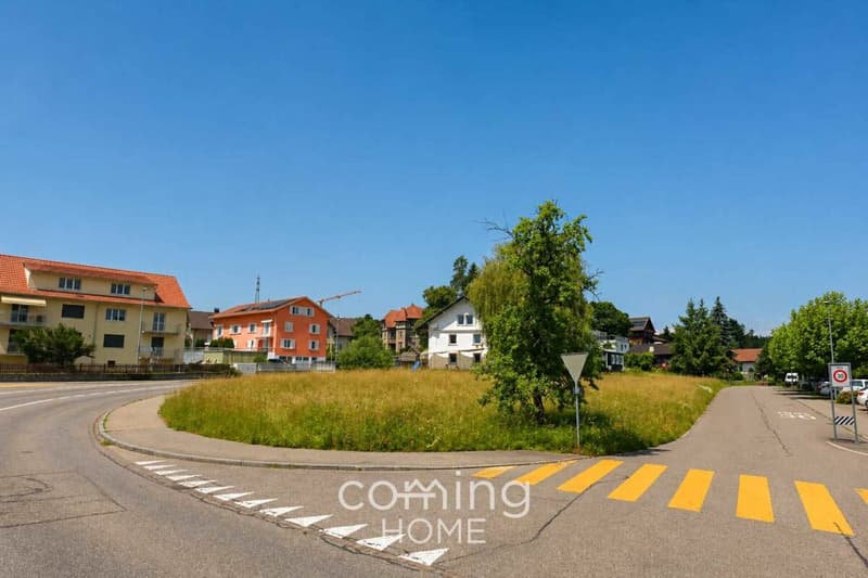 Grand terrain à bâtir à Kölliken - 3 172 m² avec bâtiment existant et potentiel de développement (3)