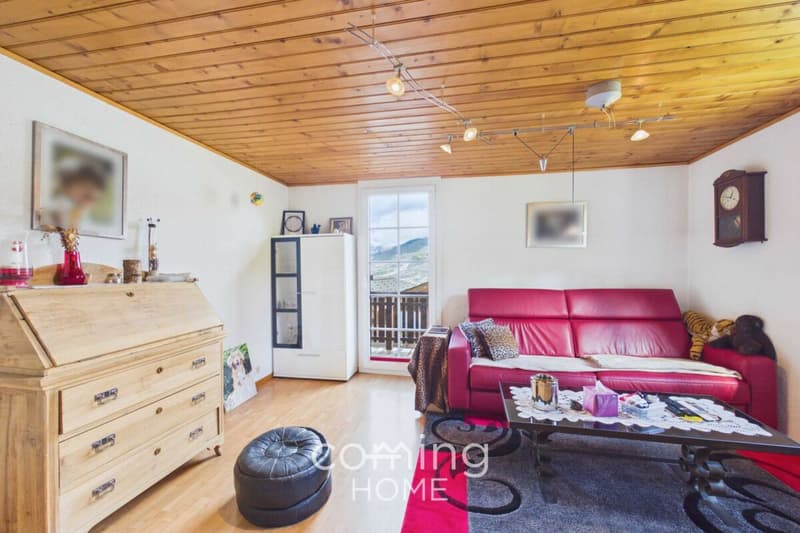 Charming chalet with building lot in a sunny location in Ergisch (9)