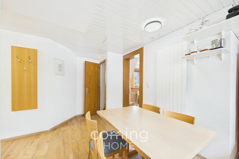 Charmant appartement en duplex de 4 pièces à Loèche-les-Bains avec vue panoramique sur les Alpes (4)