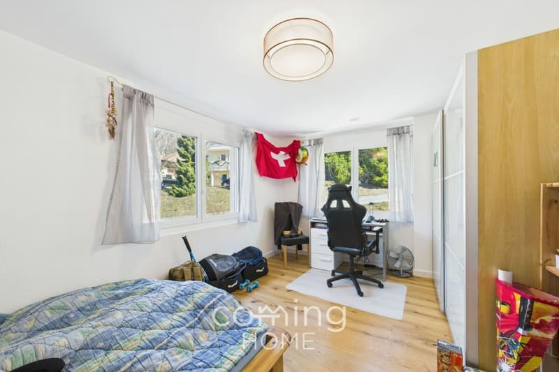 Élégant appartement de 5,5 pièces avec jardin d'hiver et vue sur les montagnes à Ried-Brig (7)