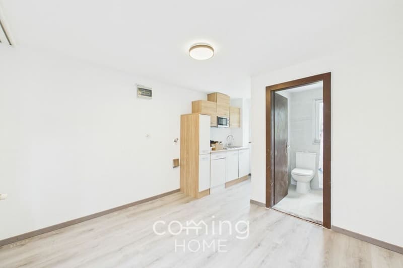 Moitié de maison comprenant trois logements à Saas-Balen (8)