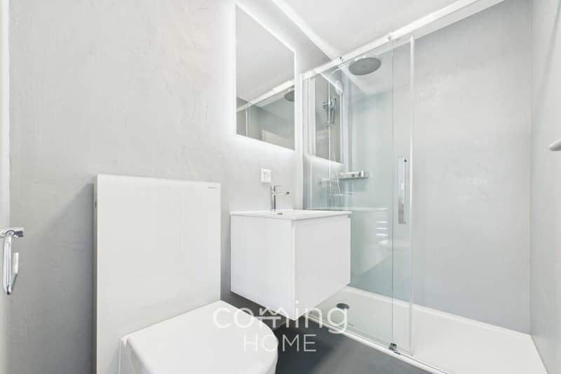 Studio rénové avec goût à Loèche-les-Bains, avec vue panoramique sur les Alpes et ascenseur (7)