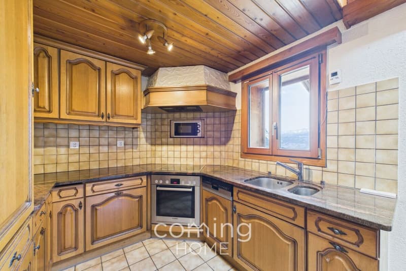 Zweifamilienhaus in Unterems - Chalet-Charme, Panoramaaussicht, flexible Nutzung (9)