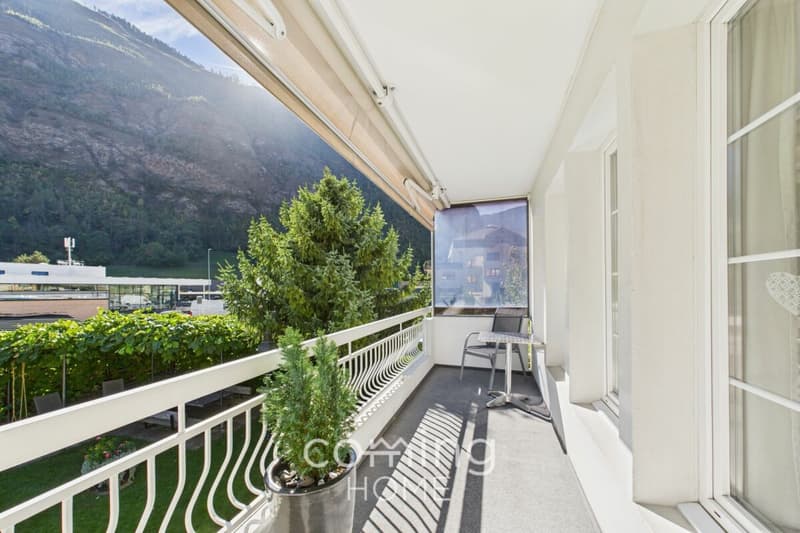 Modernisiertes Einfamilienhaus mit sonnigem Garten in Visp Eyholz (12)
