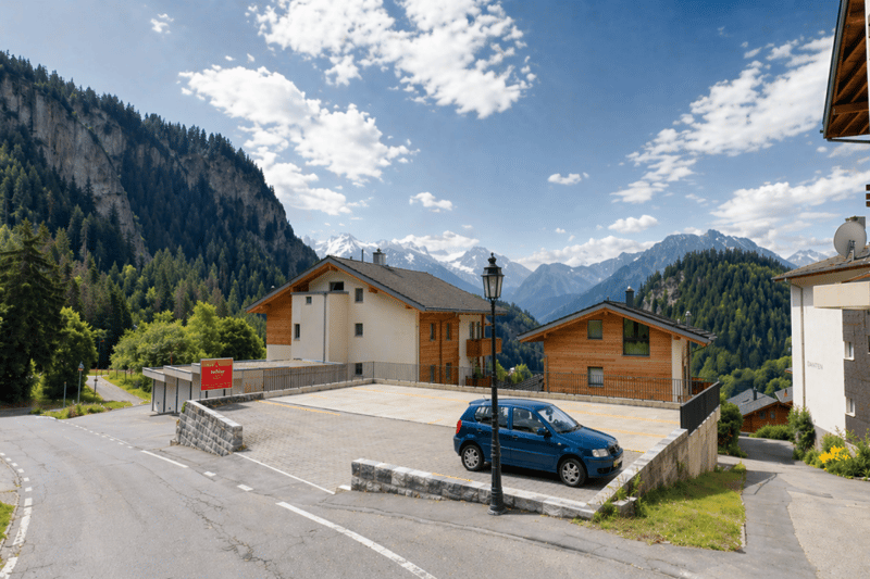 Baugrundstück in Blatten bei Naters - 448 m², Wohnzone W3, bewilligtes Bauprojekt vorhanden (2)