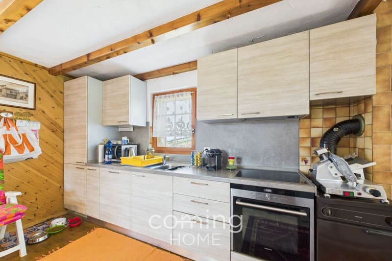 Attraktives Chalet-Paradies in Unterbäch mit grosszügigem Grundstück (4)