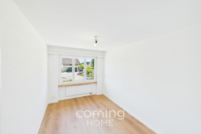 Modernisierte 4.5-Zimmer-Wohnung in Thörigen mit sonnigem Balkon (10)