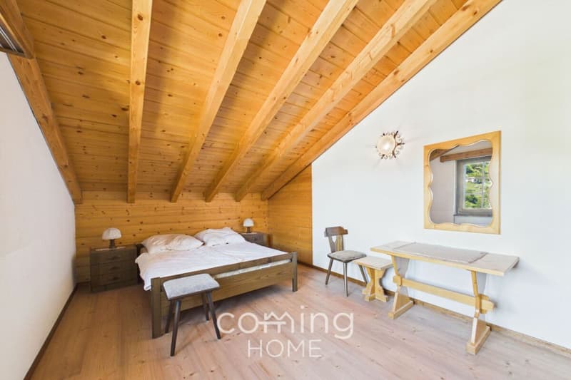 Wohnen mit Bergblick - charmante 4.5-Zimmer-Wohnung in Grächen (4)