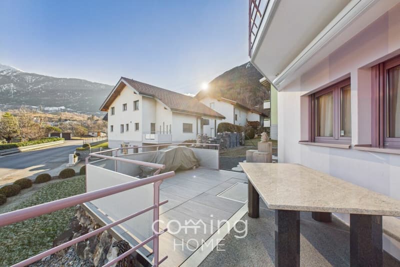 Aussergewöhnliches Einfamilienhaus in Brig Glis - architektonisch markant, sonnig gelegen und umfassend renoviert (23)