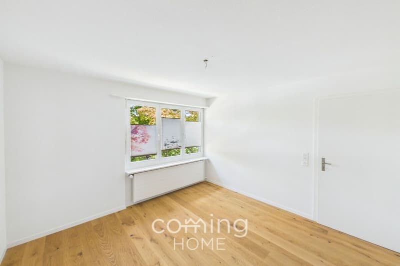 Modernisiertes 7.5-Zimmer-Einfamilienhaus mit Weitblick in Lohn-Ammannsegg (8)