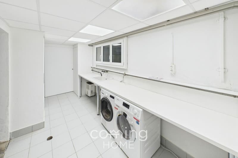 Modernisiertes 7.5-Zimmer-Einfamilienhaus mit Weitblick in Lohn-Ammannsegg (9)