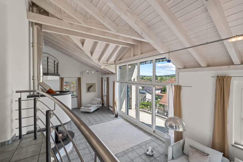 Architektenhaus mit Pool und 2 Garagen (9)