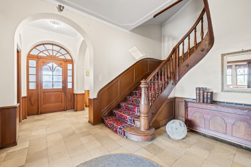 Historische Villa mit herrschaftlichem Charakter (10)