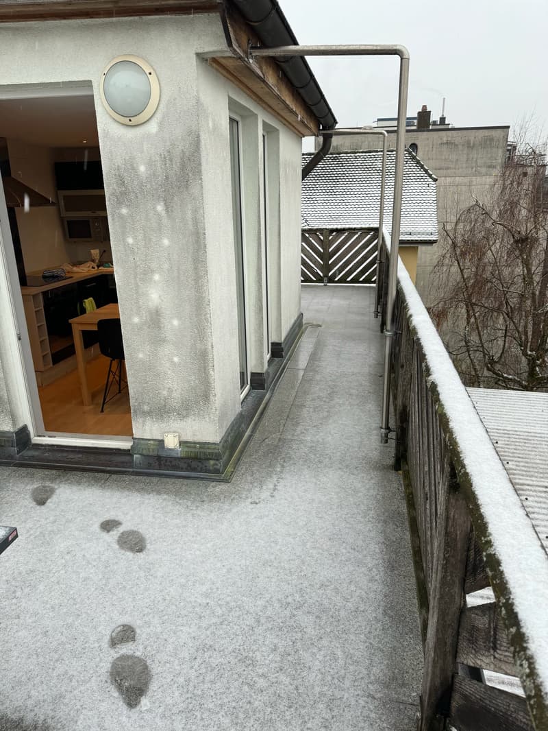 WG-Zimmer mit privater Terrasse im Dachgeschoss (6)
