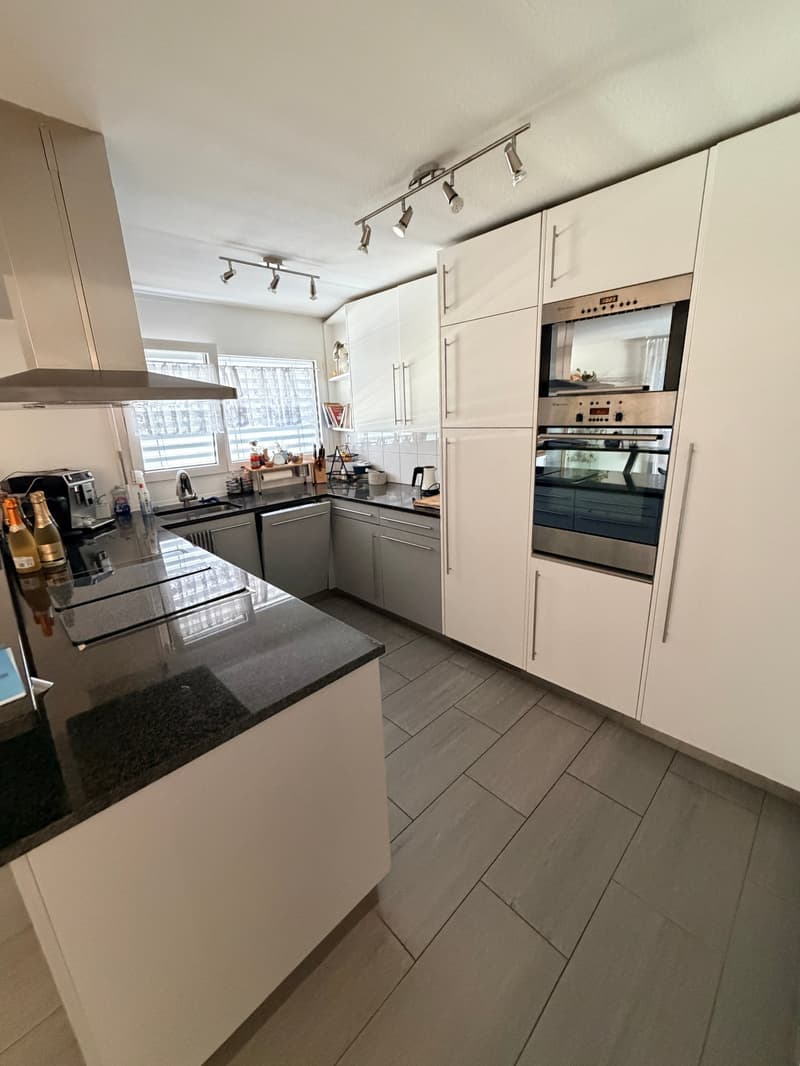 Geräumige 5-Zimmer-Maisonette-Wohnung in Allschwil (5)