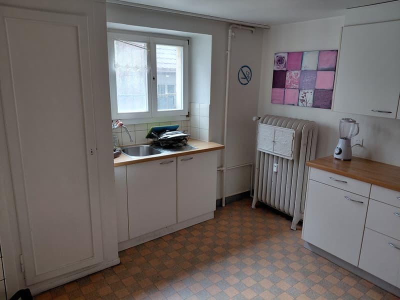 Charmante maison historique multifamiliale à Pratteln (44)