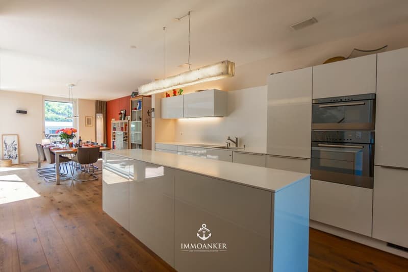 Luxuriöse 9-Zimmer-Maisonette in Visp: Ein Meisterwerk modernen Wohnens | homegate.ch