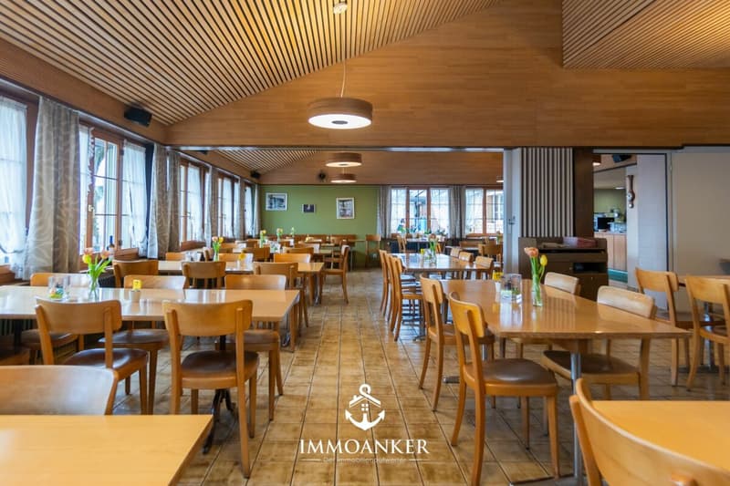 Erfolgreiches Restaurant mit 4.5 Zi. Wohnung und viel Umschwung am Südhang (10)