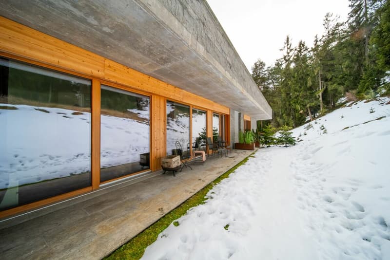Moderne 2.5-Zimmer-Terrassenwohnung mit 20 m² Terrasse in Laax (7)
