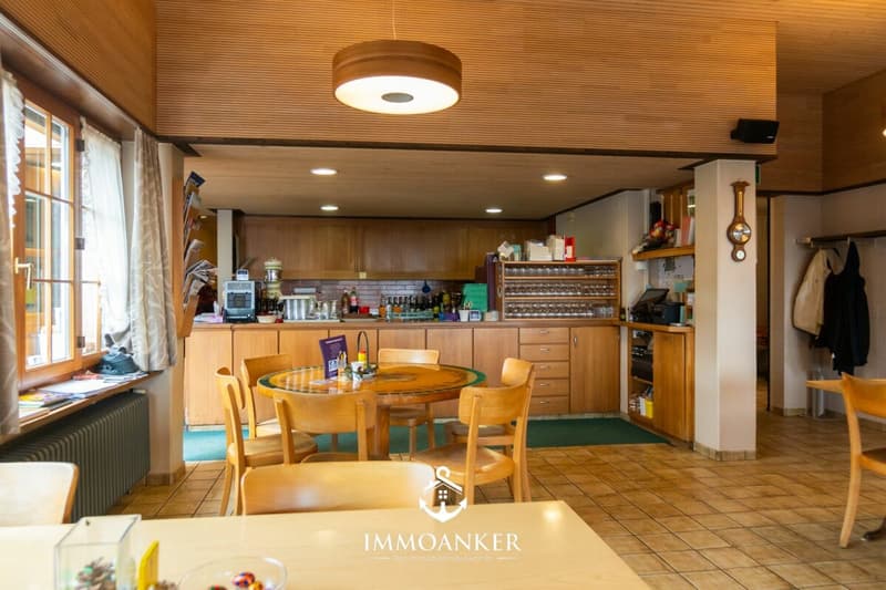 Erfolgreiches Restaurant mit 4.5 Zi. Wohnung und viel Umschwung am Südhang (5)