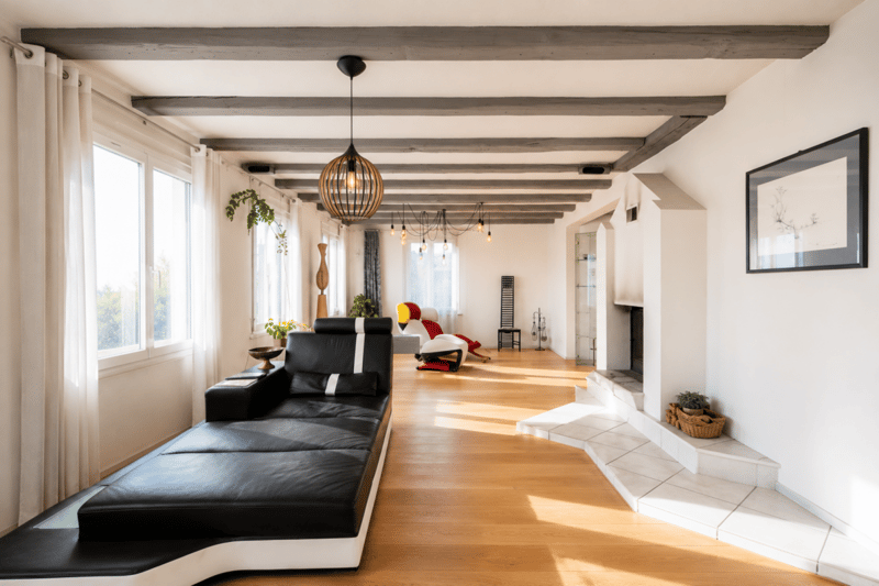 Wohnen, Arbeiten oder Vermieten - 7.5-Zimmer-Haus mit Gewerbeanteil und vielseitigem Potenzial (12)