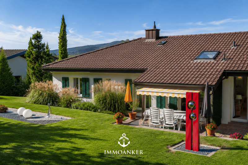 Grosszügiges 6.5-Zimmer-Einfamilienhaus mit viel Land und Entwicklungspotenzial in Dänikon (4)