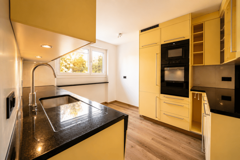 Grosszügiges 8-Zimmer-Einfamilienhaus mit Einliegerwohnung und modernem Ausbau in Hägendorf (13)