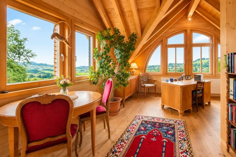 Einzigartiges Vollholzhaus aus Mondholz - gesund wohnen mit Bergsicht und vielseitigen Nutzungsmöglichkeiten (13)