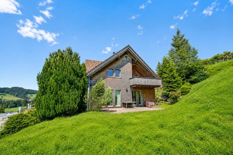 Einzigartiges Vollholzhaus aus Mondholz - gesund wohnen mit Bergsicht und vielseitigen Nutzungsmöglichkeiten (21)