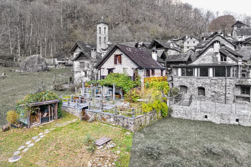 Traditionelles Rustico in Foroglio zu verkaufen: Ein Juwel im Herzen eines der charmantesten Dörfer der Schweiz (13)