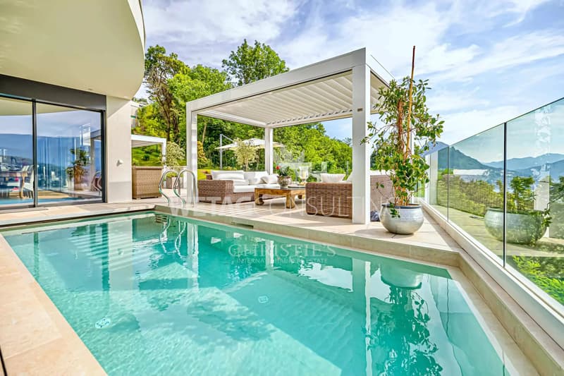 In Lugano-Viganello zu verkaufen: Moderne Villa mit bezaubernder Aussicht auf den Luganersee & Pool (1)
