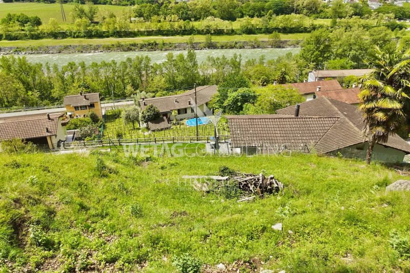 Beautiful building land in Solduno with panoramic views for sale (10)