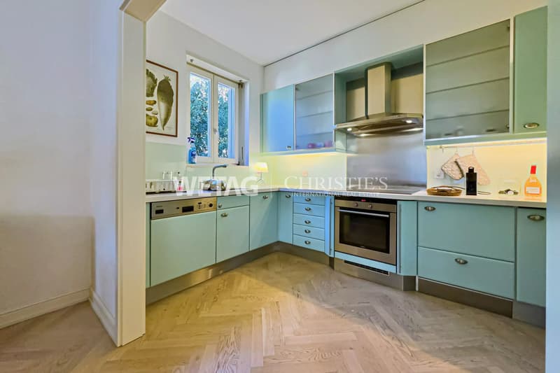 Lugano-Bissone: Wohnung mit direktem Zugang zum See, Aussenpool, Seeblick & Bootsplatz zu verkaufen (5)