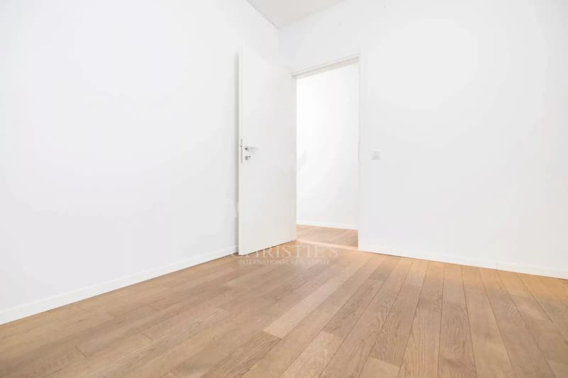 Bureaux représentatifs modernes à vendre à Lugano-Sorengo (10)
