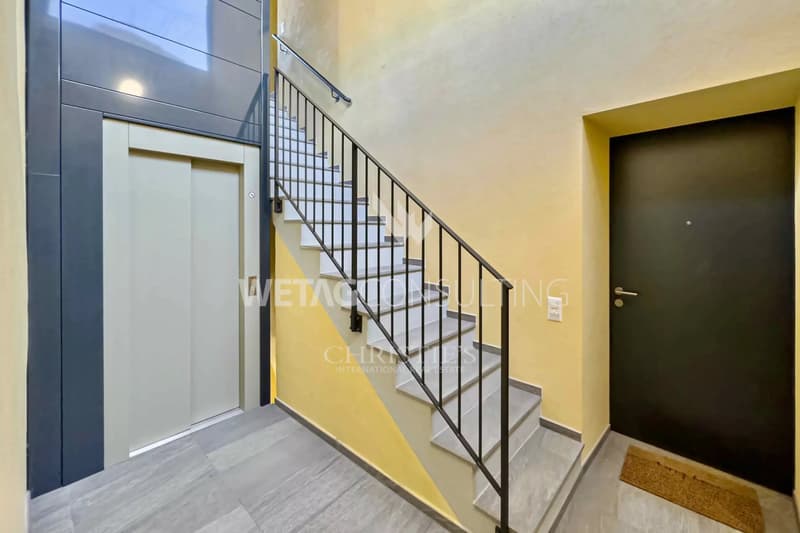 Elegant, completely renovated apartment for sale in the heart of Brissago's historic center (7)