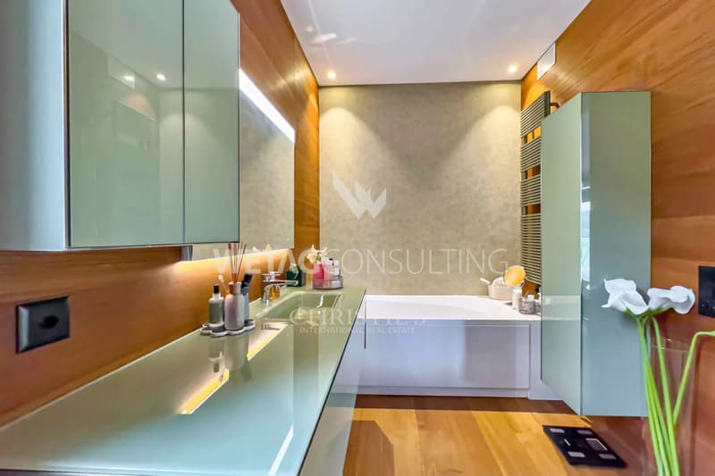 Moderne Design-Villa mit Pool zu verkaufen in Lugano-Sessa, eingebettet im Grünen (9)
