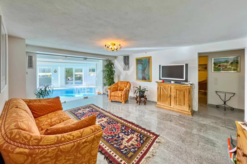 Lugano-Curio: villa elegante con piscina interna, dépendance indipendente per gli ospiti & possibilità di una seconda casa in vendita (8)