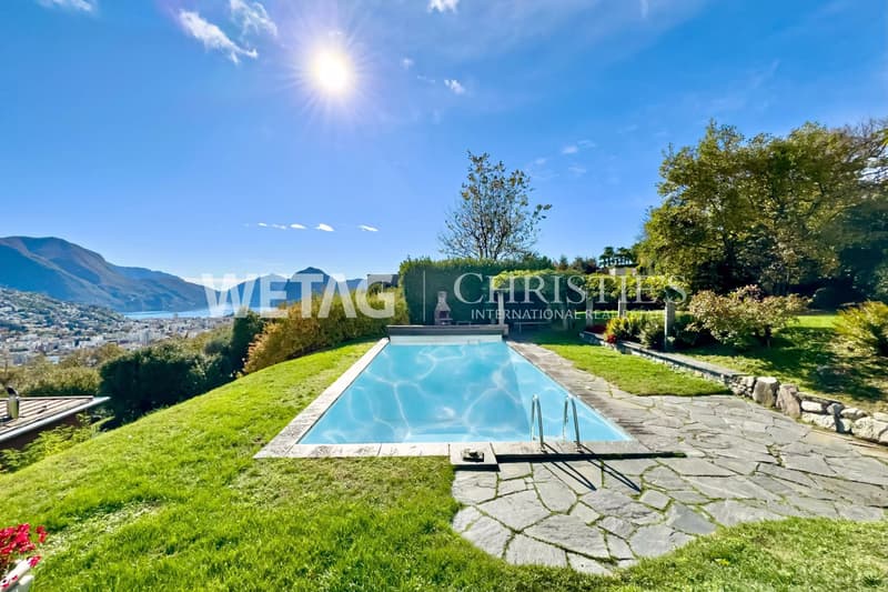 Villa représentative à vendre à Lugano-Comano, avec piscine extérieure & vue magnifique sur le lac de Lugano (6)