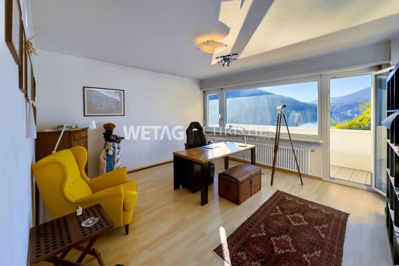 Villa exclusive en vente sur les rives du lac à Lugano-Bissone, avec 2 emplacements de bateau couverts & 3 au dock, possible comme résidence secondaire (7)