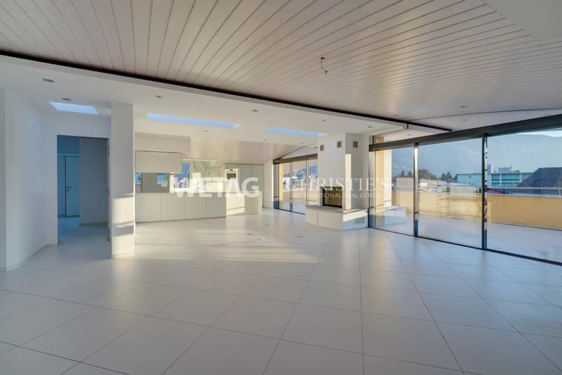 Ascona: Elegante penthouse di lusso con ampie terrazze in posizione centrale in vendita (2)