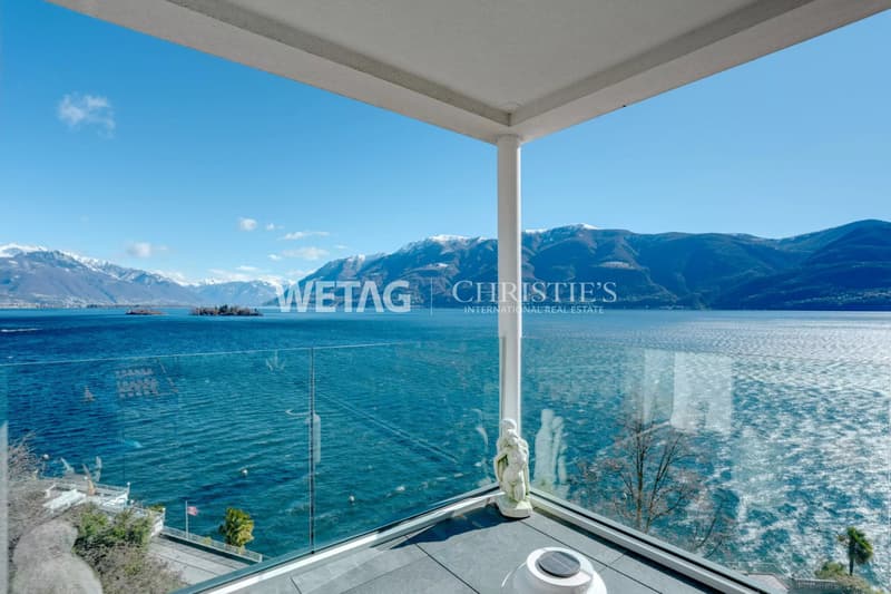 Helle & moderne Wohnung mit grosser Terrasse sowie Panoramablick in Brissago zu verkaufen (12)