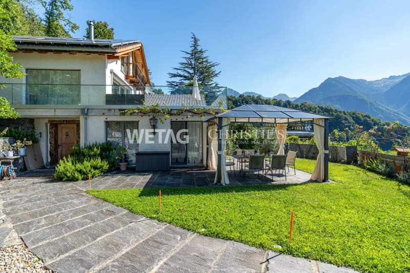 Exklusive energieeffiziente Villa zu verkaufen in Castaneda, Italienisches Graubünden (2)