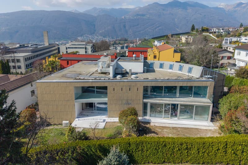Moderne Wohnung in Comano zu verkaufen, kürzlich renoviert ? auch ideal als Zweitwohnsitz geeignet (1)