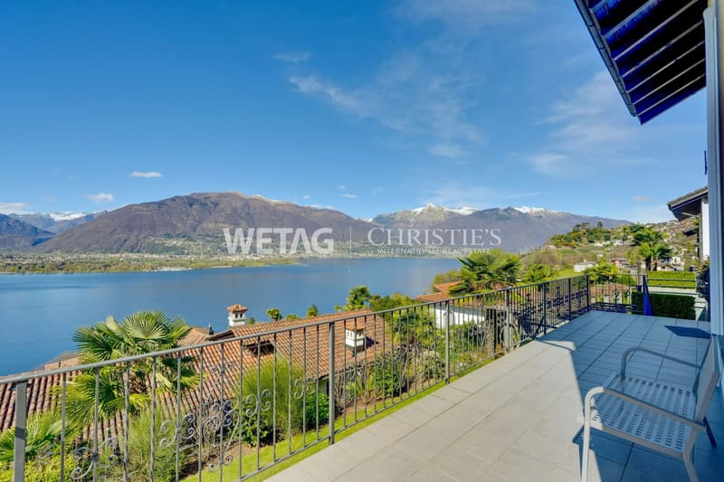 Gambarogno?San Nazzaro: moderne Villa mit Panoramablick auf den Lago Maggiore, auch ideal als Ferienresidenz, zu verkaufen (2)