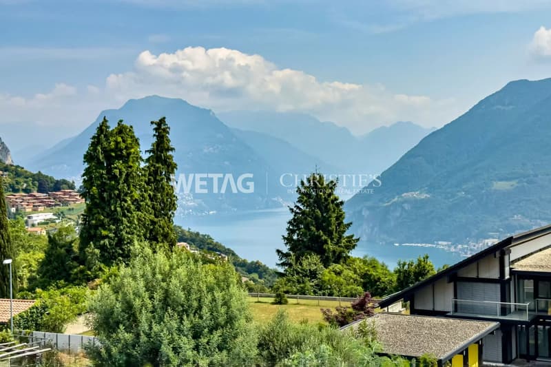 Lugano-Carona: moderne Villa in Carona mit Blick auf den Luganersee, eingebettet im Grünen mit Privatsphäre (9)