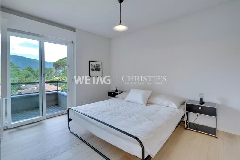Penthouse-Wohnung direkt am See in Lugano-Maroggia zu verkaufen mit Innen-/Aussenpool, Bootsplätzen & Zweitwohnsitz (7)